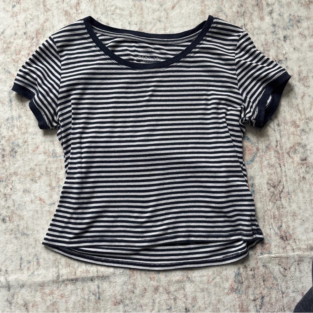 Aeropostale Navy and White Striped Crop Top